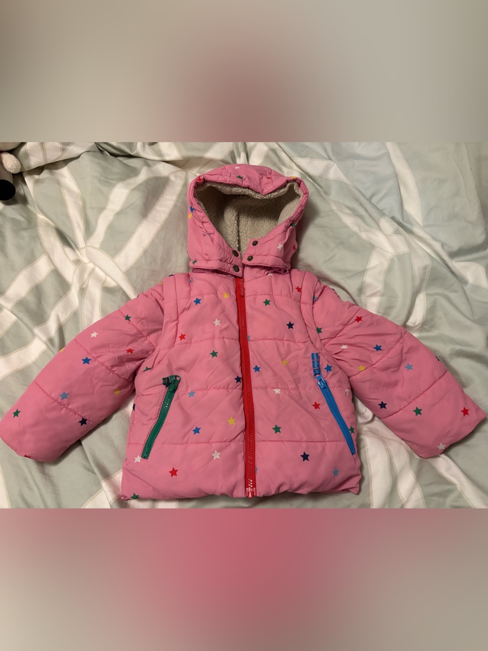 Mini Boden 2 in 1 Pink Puffer Jacket or Vest with Multicolor Stars size 2-3